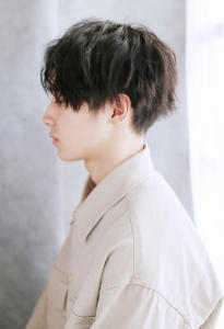 20代30代40代　大人・黒髪×ツイストパーマ【草津】 - TRAN9UIL graph掲載