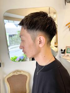 ハイライトメンズベリーショートアップバングフェードヘア梅ヶ丘