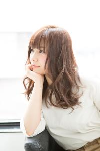 大人可愛いｘナチュラルｘウェーブ - 1％er professional掲載