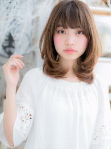 ミルクティーブラウン抜け感ヘア小顔ミディ　ニュアンスカラー - mod's hair【モッズヘア】越谷/越谷西口店掲載