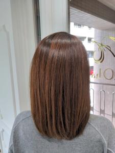くせ毛改善ヘアスタイル（2枚目ビフォーあり） - MAO hair 髪質改善＆縮毛矯正掲載