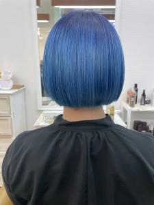 ブルーグラデーションボブ - graspedia掲載