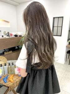Olive beige - NOA by KENJE掲載