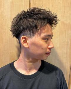 横浜メンズツイストピンパーマスパイキーショート短髪刈り上げ - ＣＲＥＡ能見台掲載