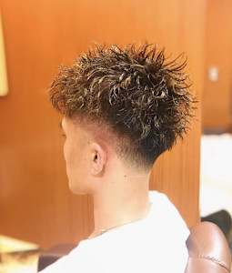 ツイスパ×スキンフェード - ヘアーモードキクチ 銀座店掲載