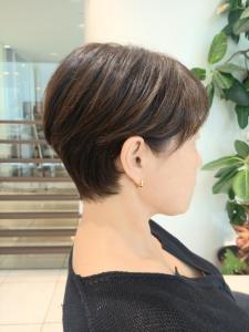 絶壁解消ショート - M KOZO hair 東京駅PCP丸の内店掲載