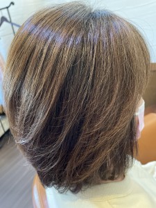 クセを活かしたサイドの流れ - room hair salon～くせ毛専門店～掲載