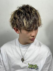 ガンメッシュ×ツイスパ - HIRO GINZA BARBER SHOP 川崎掲載