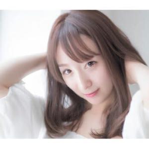 Stylish Romantic - UNE ATTACHE掲載