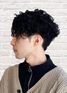 20代30代40代　黒髪パーマ【京都駅】 - ALL DAY HELLO`S 京都駅前店掲載
