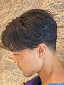 コムドットやまと風パーマ - HIRO GINZA 新橋店【理容室】掲載