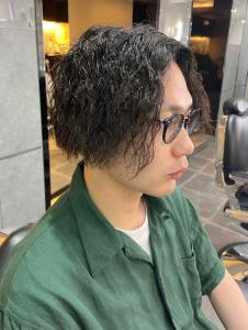 センターパート 束感 ツイストスパイラル 【札幌】 - THIS IS BARBER掲載