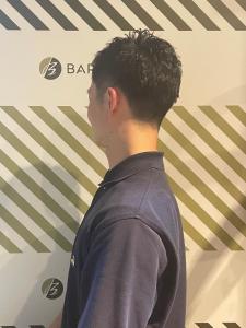 大人の刈り上げスタイル【BARBER-BAR】 - バーバーバー赤羽掲載