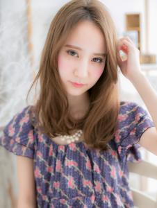 くせ毛風センターパート暖色系カラーロング　ベージュピンク - mod's hair【モッズヘア】越谷/越谷西口店掲載