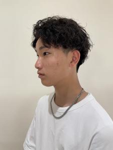 縦落ちツイストスパイラル/メンズパーマ - ungu GALLERY掲載