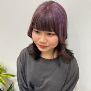 【山田紗羅】薄バイオレットアンブレラカラー - each f. hair&spa掲載