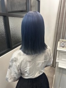 【山田紗羅】ブルーアッシュ - each f. hair&spa掲載