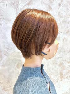 ショートボブ　ハンサムショート　ミルクティーベージュ - W by GRITTERs掲載
