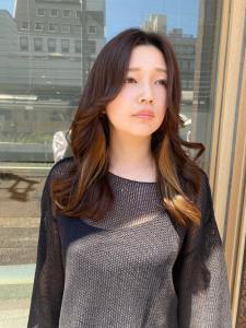 20代30代40代くびれエアリーカール韓流インナーカラー小顔 - ブロッサムひばりヶ丘店掲載