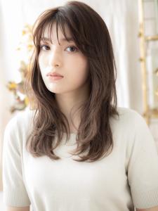 モテ髪アッシュオリーブ韓国風レイヤーロング グレージュカラー - COVER HAIR bliss 北浦和西口店【カバー ヘア ブリス】掲載