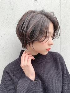 横顔も可愛い丸み大人ショート - GLROW掲載