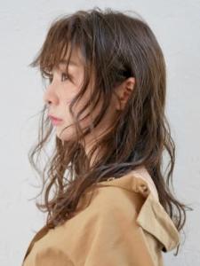 三軒茶屋_レディース_ロング_ブラウン_コテ巻き_パーマ - HAIR & MAKE EARTH 三軒茶屋店掲載