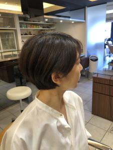 ショートボブ（インスタグラムにビフォアのスタイルあり） - LUSSO掲載