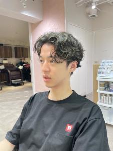 くせ毛活かしカット × ハイライト - FACE。石川町掲載