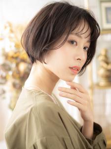 ミルクティーアッシュくせ毛風マッシュボブ　グレージュカラー - COVER HAIR & SPA bliss 浦和西口店【カバー ヘア アンド スパ ブリス】掲載