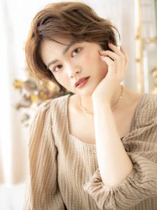 大人かっこいい外国人風小顔くびれショート　ハイトーンカラー - COVER HAIR & SPA bliss 浦和西口店【カバー ヘア アンド スパ ブリス】掲載