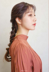三軒茶屋_レディース_ロング_ピンクブラウン_ヘアアレンジ_ - HAIR & MAKE EARTH 三軒茶屋店掲載