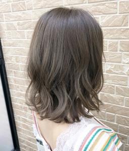 各務原☆軽くてまとまるレイヤーボブ - 全席個室型美容室 GALLARIA Elegante各務原店掲載