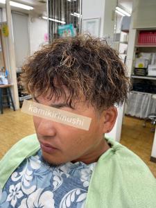 ツイストスパイラルパーマ・ミックス - CUT CLUB 髪切虫掲載