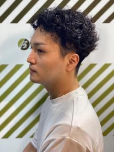コンマパーマスタイル - BARBER-BAR 四谷店掲載