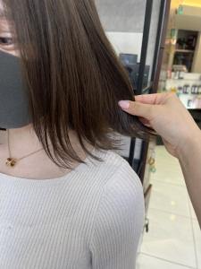 大人可愛いブリーチなしオリーブベージュ - prize 池袋【プライズ】池袋西口店掲載