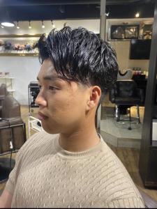 束感ショート　波巻き　ハイライト マッシュパーマ - ARCANA 明治神宮前 表参道 原宿掲載