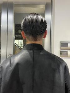 束感ショート　波巻き　ハイライト マッシュパーマ - ARCANA 明治神宮前 表参道 原宿掲載
