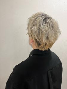 ホワイトカラー - SUPER CUT 鳥居前店掲載