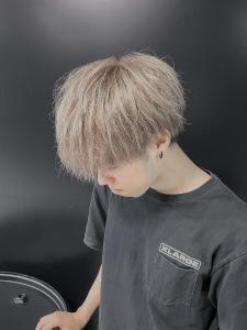 韓国風×ダブルカラー×ミルクティーカラー×刈り上げ×マッ - owl 心斎橋掲載