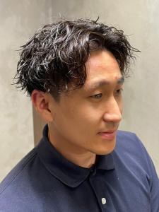 ツーブロック　波巻き　ツイストスパイラルパーマ - 完全個室 THIS IS BARBER 3rd掲載