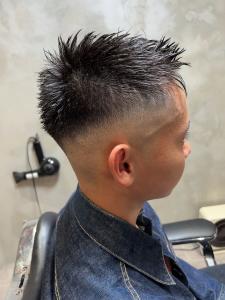 ベリーショート　フェードカット　メンズ　10代/23代 - 完全個室 THIS IS BARBER 3rd掲載