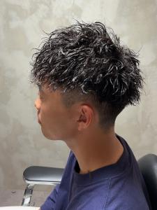 ツーブロック　波巻き　ツイスト　スパイラルパーマ - 完全個室 THIS IS BARBER 3rd掲載