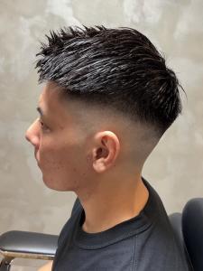 ベリーショート　フェードカット　メンズ　10代/21代 - 完全個室 THIS IS BARBER 3rd掲載