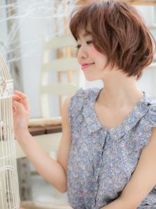くせ毛風ハイライト暖色系カラーウルフボブ　ニュアンスカラー - mod's hair【モッズヘア】越谷/越谷西口店掲載