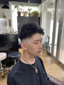 束感ショート　波巻き　ハイライト マッシュパーマ - ARCANA 明治神宮前 表参道 原宿掲載