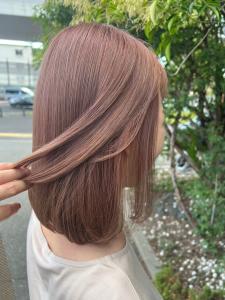 ピンクベージュ　ミディアムボブ　ストレート - NAKAO COIFFURE掲載