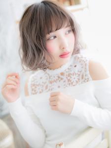 ホワイトアッシュハイライト外国人風大人ボブ　ボブパーマ - mod's hair【モッズヘア】越谷/越谷西口店掲載