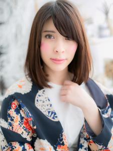 透け感艶カラー前下がり小顔ワンレンセミディ　斜めバング - mod's hair【モッズヘア】越谷/越谷西口店掲載