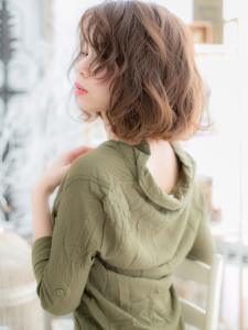 かきあげ前髪小顔前下がりくせ毛風大人ボブ　アッシュオリーブ - mod's hair【モッズヘア】越谷/越谷西口店掲載