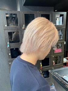 ホワイトベージュ  【錦糸町北口】 - prize 錦糸町店掲載